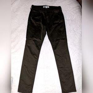 Old Navy hunter green cotton straight leg pants .. size 6